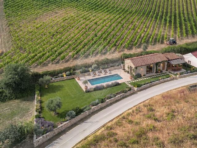 Moradia T2 à venda em Dois Portos e Runa, Torres Vedras RE/MAX Portugal