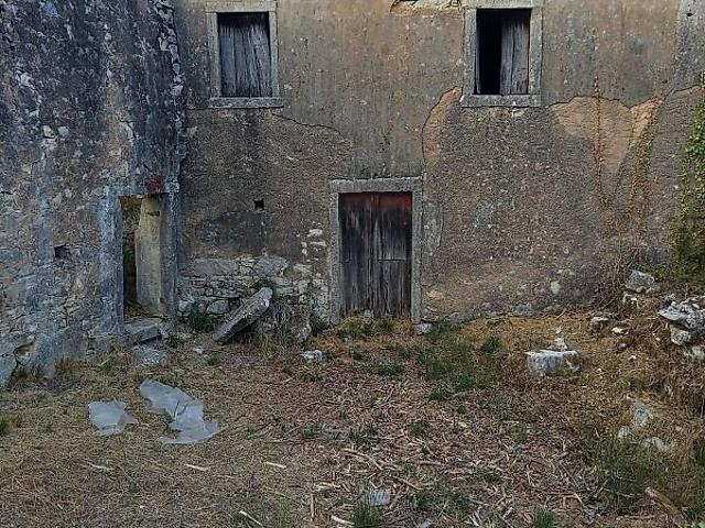 Moradia T2 à venda em Degracias e Pombalinho, Soure RE/MAX Portugal