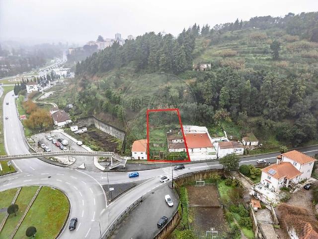 Moradia T2 à venda em Eiras e São Paulo de Frades, Coimbra RE/MAX Portugal