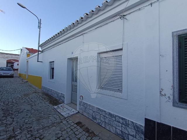 Moradia T2 à venda em Elvas