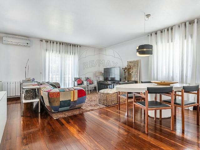Moradia T2 à venda em Estorãos, Fafe RE/MAX Portugal