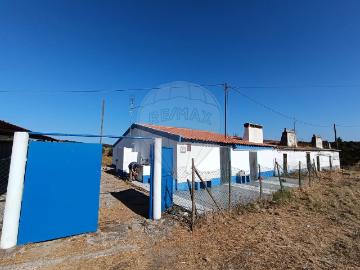 Moradia T2 à venda em Estremoz