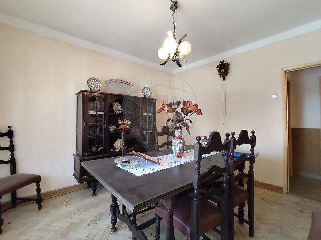 Moradia T2 à venda em Escalos de Cima e Lousa, Castelo Branco RE/MAX Portugal