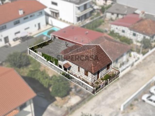 Moradia T2 à venda em Felgueiras