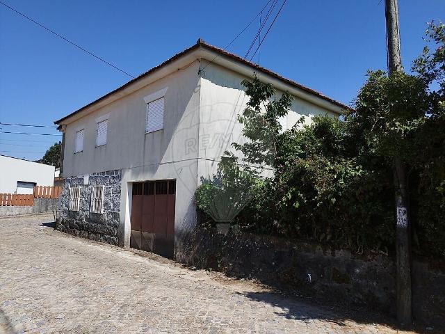 Moradia T2 à venda em Ferreira, Paços de Ferreira RE/MAX Portugal