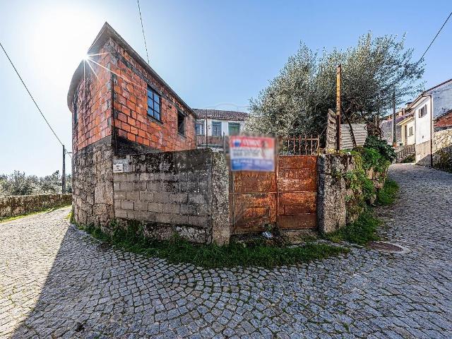 Moradia T2 à venda em Figueiredo de Alva, São Pedro do Sul RE/MAX Portugal