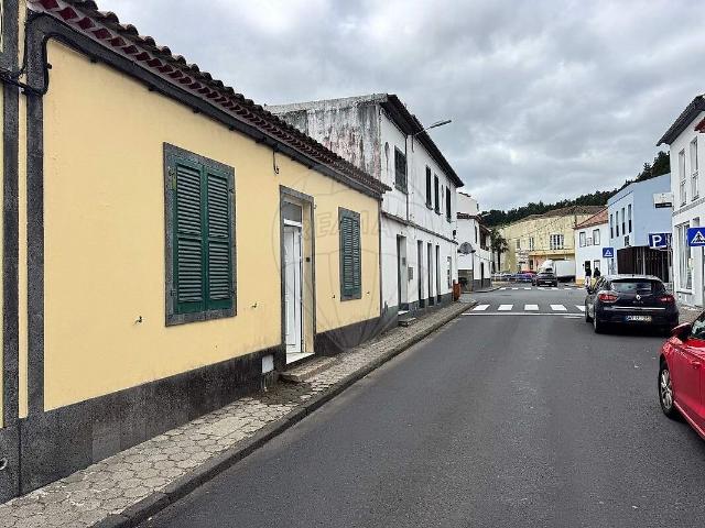 Moradia T2 à venda em Furnas, Povoação RE/MAX Portugal