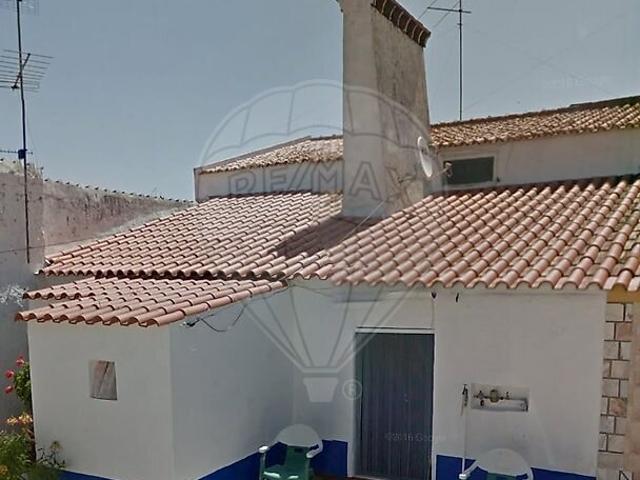 Moradia T2 à venda em Orada, Borba RE/MAX Portugal