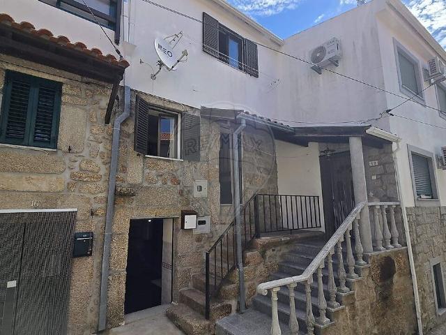 Moradia T2 à venda em Orjais, Covilhã RE/MAX Portugal