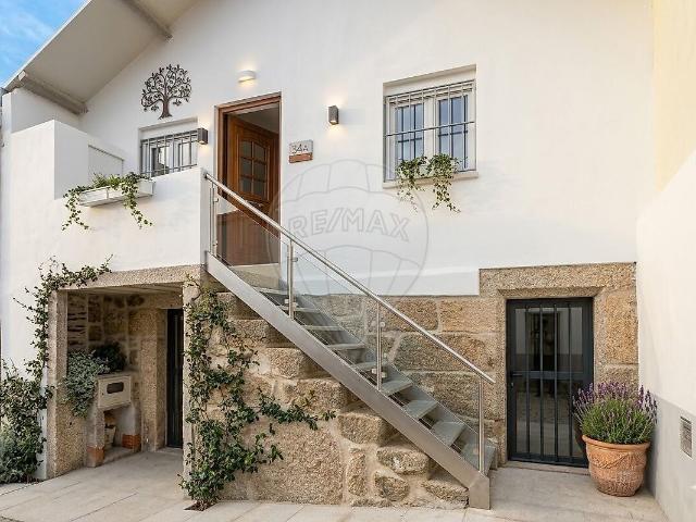 Moradia T2 à venda em Lagos da Beira e Lajeosa, Oliveira do Hospital RE/MAX Portugal