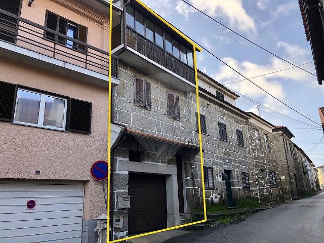 Moradia T2 à venda em Lajeosa do Dão, Tondela RE/MAX Portugal