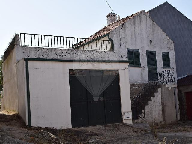 Moradia T2 à venda em Lamegal, Pinhel RE/MAX Portugal