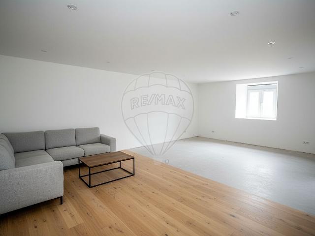 Moradia T2 à venda em Lardosa, Castelo Branco RE/MAX Portugal