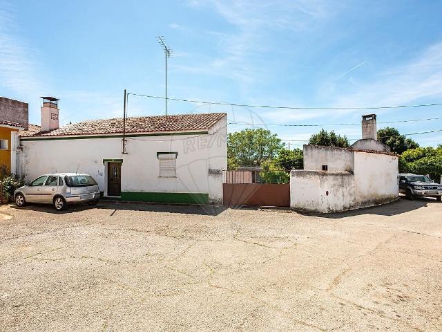 Moradia T2 à venda em Monsaraz, Reguengos de Monsaraz RE/MAX Portugal