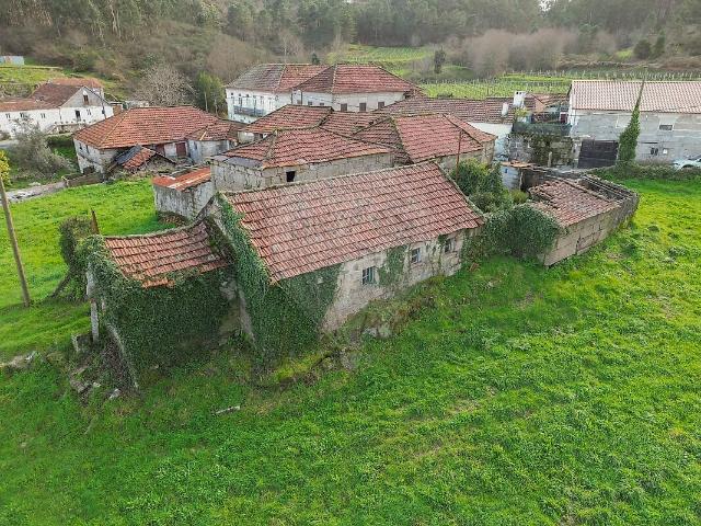 Moradia T2 à venda em Mancelos, Amarante RE/MAX Portugal