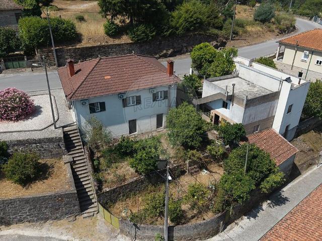 Moradia T2 à venda em Mangualde, Mesquitela e Cunha Alta, Mangualde RE/MAX Portugal