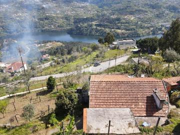Moradia T2 à venda em Marco de Canaveses