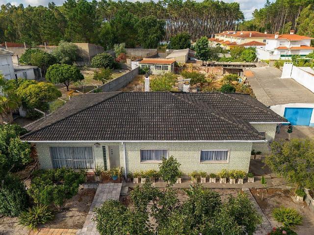 Moradia T2 à venda em Marinha Grande, Marinha Grande RE/MAX Portugal