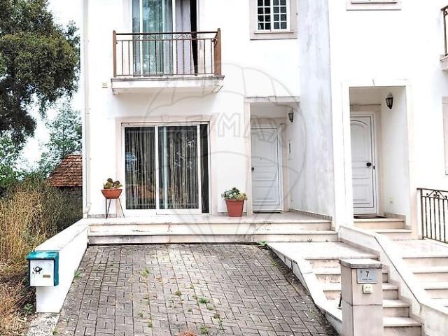 Moradia T2 à venda em Meirinhas, Pombal RE/MAX Portugal