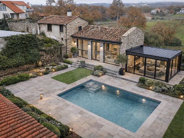 Moradia T2 à venda em Nogueira da Montanha, Chaves RE/MAX Portugal
