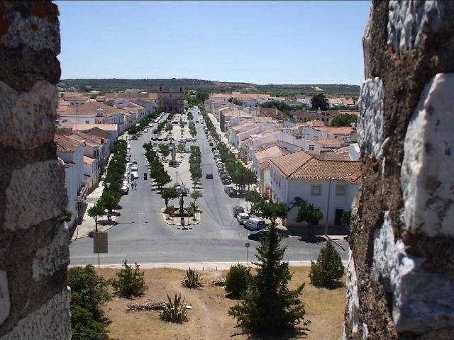 Moradia T2 à venda em Nossa Senhora da Conceição e São Bartolomeu, Vila Viçosa RE/MAX Portugal