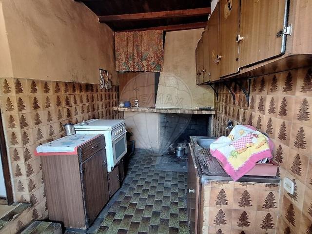 Moradia T2 à venda em Ninho do Açor e Sobral do Campo, Castelo Branco RE/MAX Portugal
