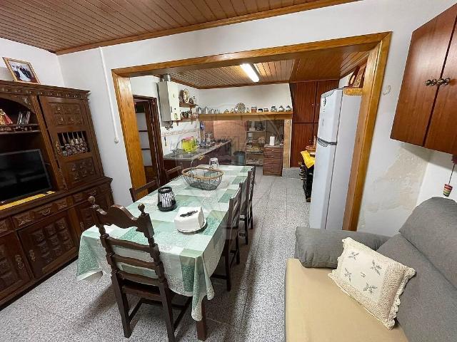 Moradia T2 à venda em São Miguel do Rio Torto e Rossio ao Sul do Tejo, Abrantes RE/MAX Portugal