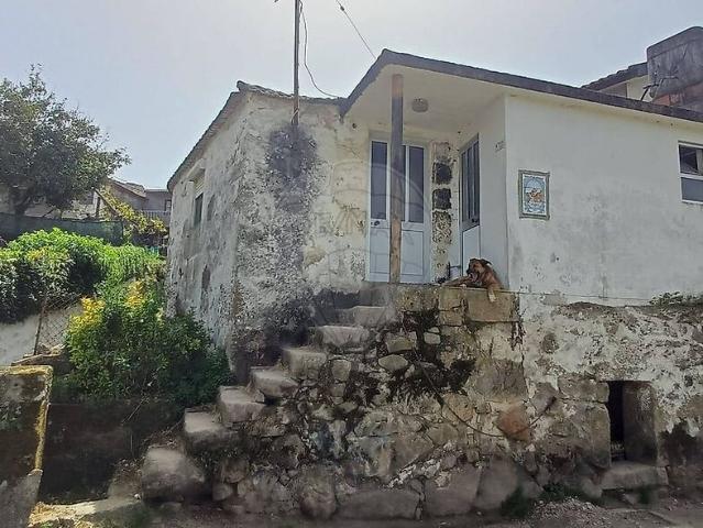 Moradia T2 à venda em São Cristóvão de Nogueira, Cinfães RE/MAX Portugal