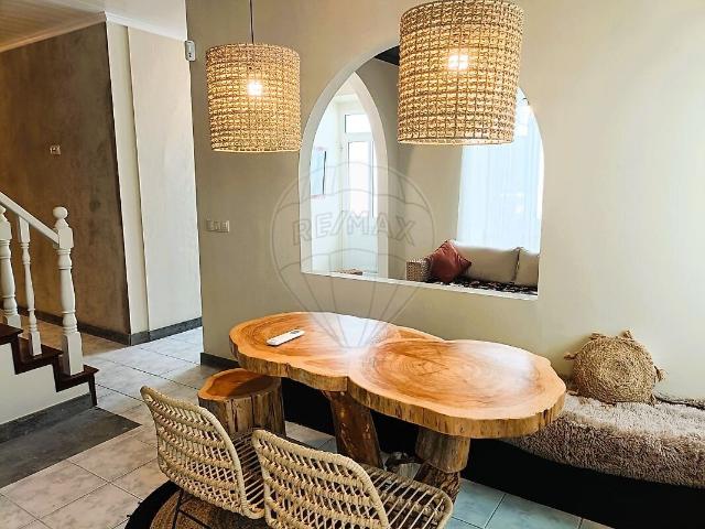 Moradia T2 à venda em São José, Ponta Delgada RE/MAX Portugal