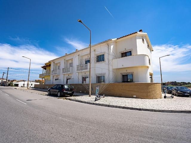 Moradia T2 à venda em São Pedro, Figueira da Foz RE/MAX Portugal