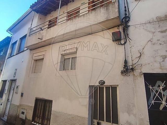 Moradia T2 à venda em Souto da Casa, Fundão RE/MAX Portugal