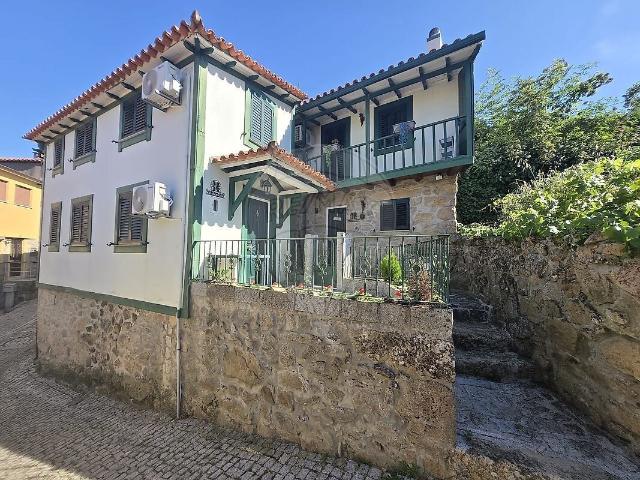 Moradia T2 à venda em Salzedas, Tarouca RE/MAX Portugal