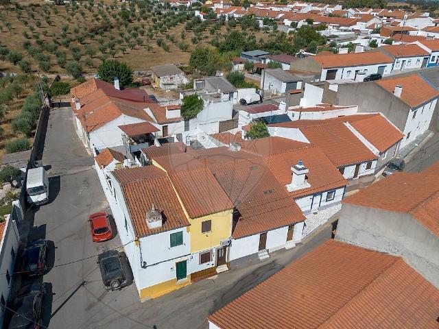 Moradia T2 à venda em Santo Aleixo, Monforte RE/MAX Portugal