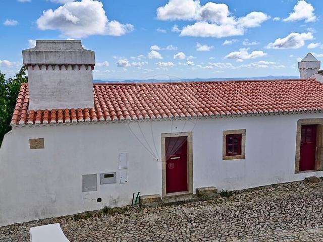 Moradia T2 à venda em Santa Maria de Marvão, Marvão RE/MAX Portugal