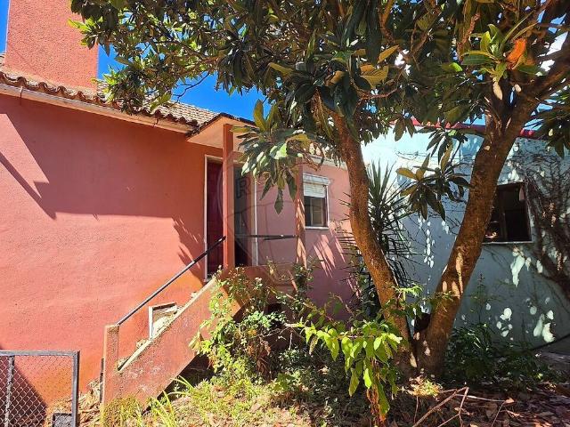 Moradia T2 à venda em Secarias, Arganil RE/MAX Portugal