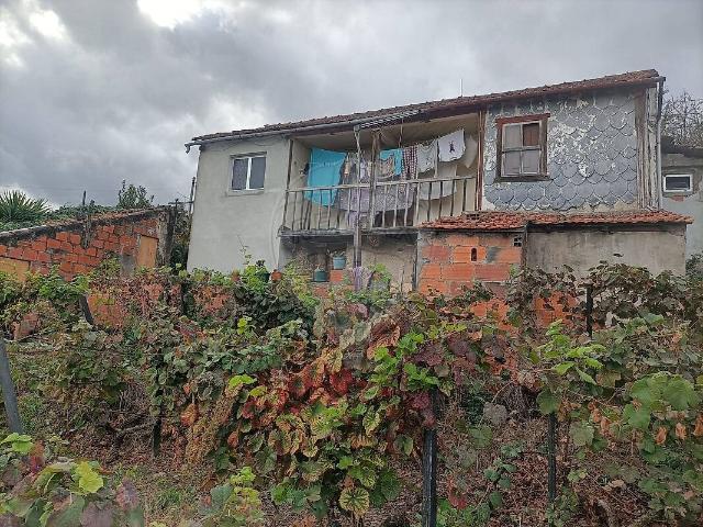 Moradia T2 à venda em Sedielos, Peso da Régua RE/MAX Portugal