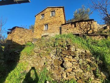 Moradia T2 à venda em Seia