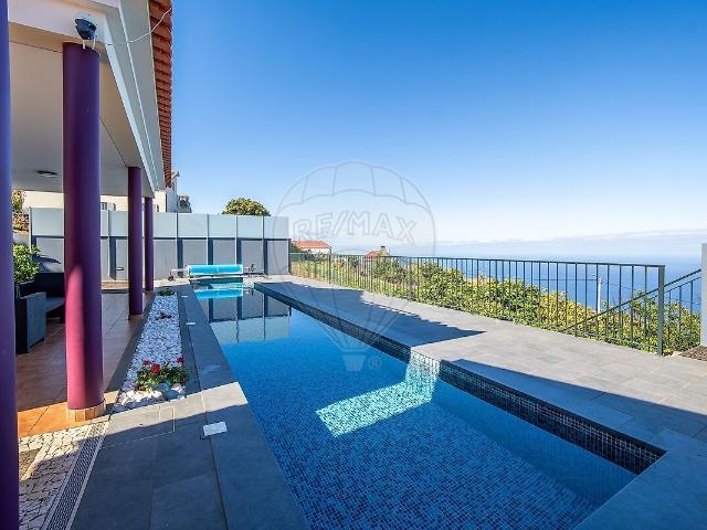 Moradia T2 à venda em Ponta do Pargo, Calheta Madeira RE/MAX Portugal