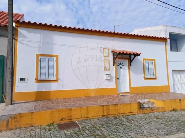 Moradia T2 à venda em Ponte de Sor