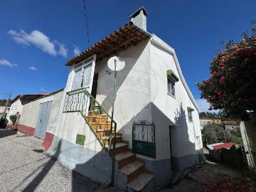 Moradia T2 à venda em Pedrógão Grande