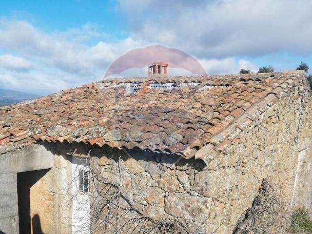Moradia T2 à venda em Penamacor