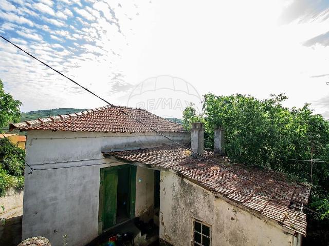 Moradia T2 à venda em Peso da Régua e Godim, Peso da Régua RE/MAX Portugal