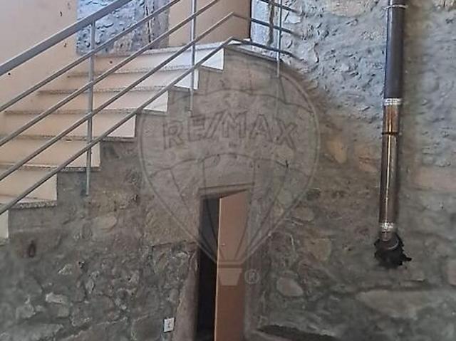 Moradia T2 à venda em Pinheiro da Bemposta, Travanca e Palmaz, Oliveira de Azeméis RE/MAX Portugal