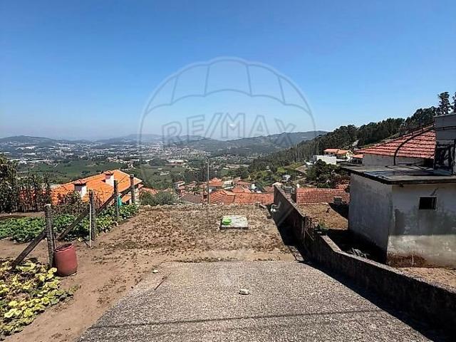 Moradia T2 à venda em Roriz, Santo Tirso RE/MAX Portugal
