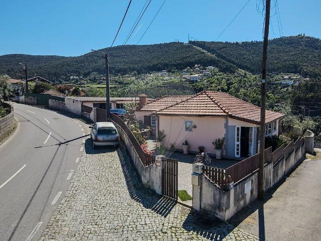 Moradia T2 à venda em Raiva, Pedorido e Paraíso, Castelo de Paiva RE/MAX Portugal
