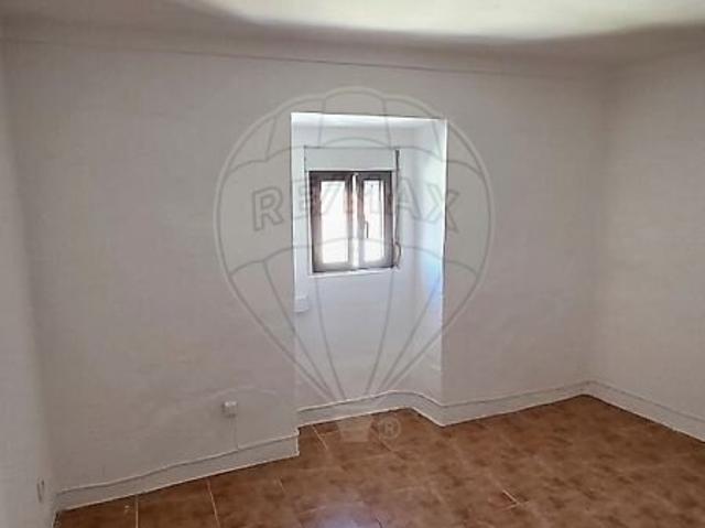 Moradia T2 à venda em Terrugem e Vila Boim, Elvas RE/MAX Portugal