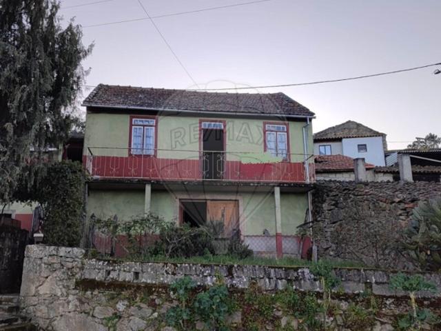 Moradia T2 à venda em Trancoso