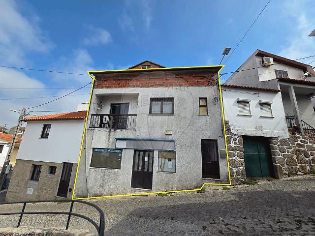 Moradia T2 à venda em Treixedo e Nagozela, Santa Comba Dão RE/MAX Portugal
