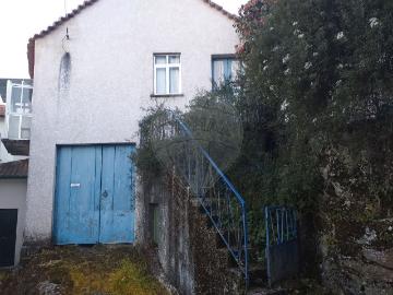 Moradia T2 à venda em Vouzela