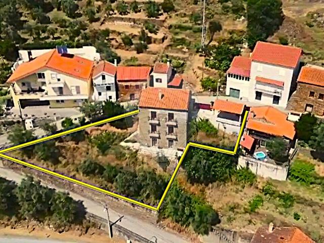 Moradia T2 à venda em Vale de Amoreira, Manteigas RE/MAX Portugal